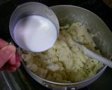 A picture of step 5 of Baked Shepherd's Pie.