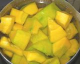 A picture of step 1 of Kabocha Squash Yokan.
