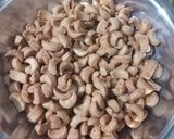 A picture of step 7 of Namkeen Kaju.