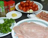 Foto del paso 1 de la receta: Rollitos de pollo con jamón serrano a la mostaza
