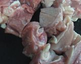 A picture of step 1 of Jibuni-style Hot Pot with Thick Broth.