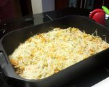 A picture of step 2 of Thai Deep-Fried Spring Rolls.