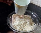 A picture of step 3 of Jaali samosa.