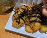 Foto langkah ke 5 dari resep Pisang Goreng Wijen (Topping Creamy Matcha Cokelat).