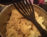 A picture of step 1 of Cauliflower Pakoras.