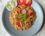 Foto langkah ke 6 dari resep Nasi Goreng Solaria ala Devina Hermawan.