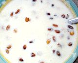 A picture of step 2 of Garri with milk and peanuts.