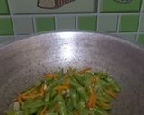 Foto langkah ke 4 dari resep Tumis Buncis Wortel.