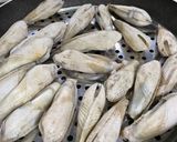 Gambar langkah 1 resipi Mentarang Kukus.