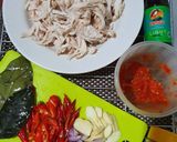 Foto langkah ke 1 dari resep Ayam Suwir Pedas.