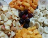 A picture of step 3 of Aquarium Fruit custard.