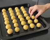 Foto langkah ke 5 dari resep Bola-Bola Ubi Kopong.