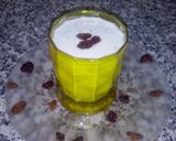 A picture of step 1 of Fura da nono with dry grapes.