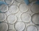 A picture of step 5 of Vanilla and coconut sweet scones.