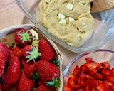 Une image de l'étape 3 de Cookies moelleux BB, fraises fraîches et chocolat blanc.