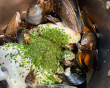Foto del paso 4 de la receta: Mejillones a la normanda