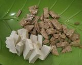 Foto langkah ke 2 dari resep Sayur pakis santan bubuk kedelai.