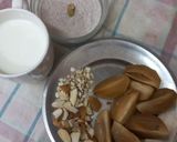 A picture of step 1 of Chikoo Ragi Halwa.
