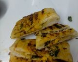 ગાર્લિક બ્રેડ (Garlic Bread Recipe In Gujarati) રેસીપી સ્ટેપ8ફોટો