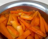 A picture of step 2 of Carrot Lemon Salad🥕🍋.