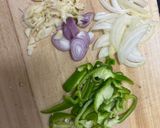 Foto langkah ke 6 dari resep Kerupuk Soun Sambel Dage.