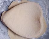 A picture of step 4 of CHICKEN PIE😍.