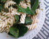 Foto del paso 3 de la receta: Pasta express con espinacas 💚