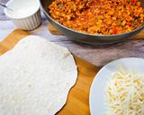 Chili con lencsével töltött burrito recept fázis 8 fotója