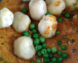 A picture of step 6 of "Lababdar Aloo -Mattar".