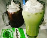 Foto langkah ke 2 dari resep #Chocolatos green tea float.