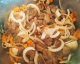 Hình bước làm 2 của món Lagman Uzbekistan