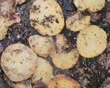 A picture of step 6 of Easy Potatoes.