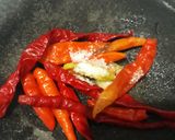 Foto langkah ke 4 dari resep Rawon Ayam.
