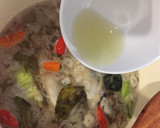 Foto langkah ke 4 dari resep Sup Ikan Segar.