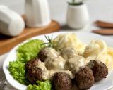 Foto langkah ke 7 dari resep Swedish Meat Balls.