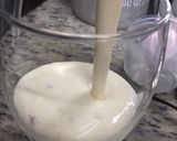 A picture of step 3 of Yummy banana apple and cashews shake iftar special.
