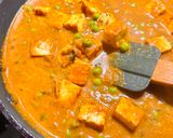 A picture of step 4 of Creamy Paneer Matar Curry.