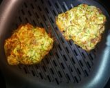 Foto del paso 4 de la receta: Tortitas de zuquini o calabacín