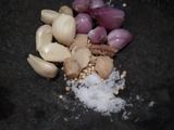 Opor ayam kuah putih
