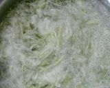 A picture of step 1 of Lauki Halva.