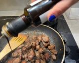 A picture of step 3 of Lebanese style beef liver with pomegranate molasses.