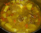 Foto del paso 5 de la receta: Contramuslos con patatas guisadas
