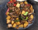 Foto langkah ke 3 dari resep Hati Ayam Kentang Masak Kecap Simple.