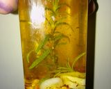 Foto del paso 3 de la receta: Aceite para saborizar carnes o ensaladas