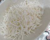 Foto langkah ke 3 dari resep Cheese Muffin Yoghurt with Mozzarella.