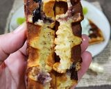 Foto langkah ke 7 dari resep Banana Blueberry Pancake.
