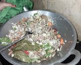 Foto langkah ke 3 dari resep Tumis Ontong Ayam Suwir.