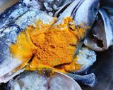 Foto langkah ke 1 dari resep Ikan Goreng Kecap.