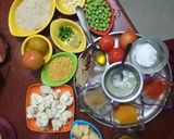 वेजीटेबल खिचडी और टमाटर की चटनी रेसिपी चरण 1 फोटो