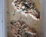 Une image de l'étape 6 de Escalope de poulet crème à l'ail et basic.